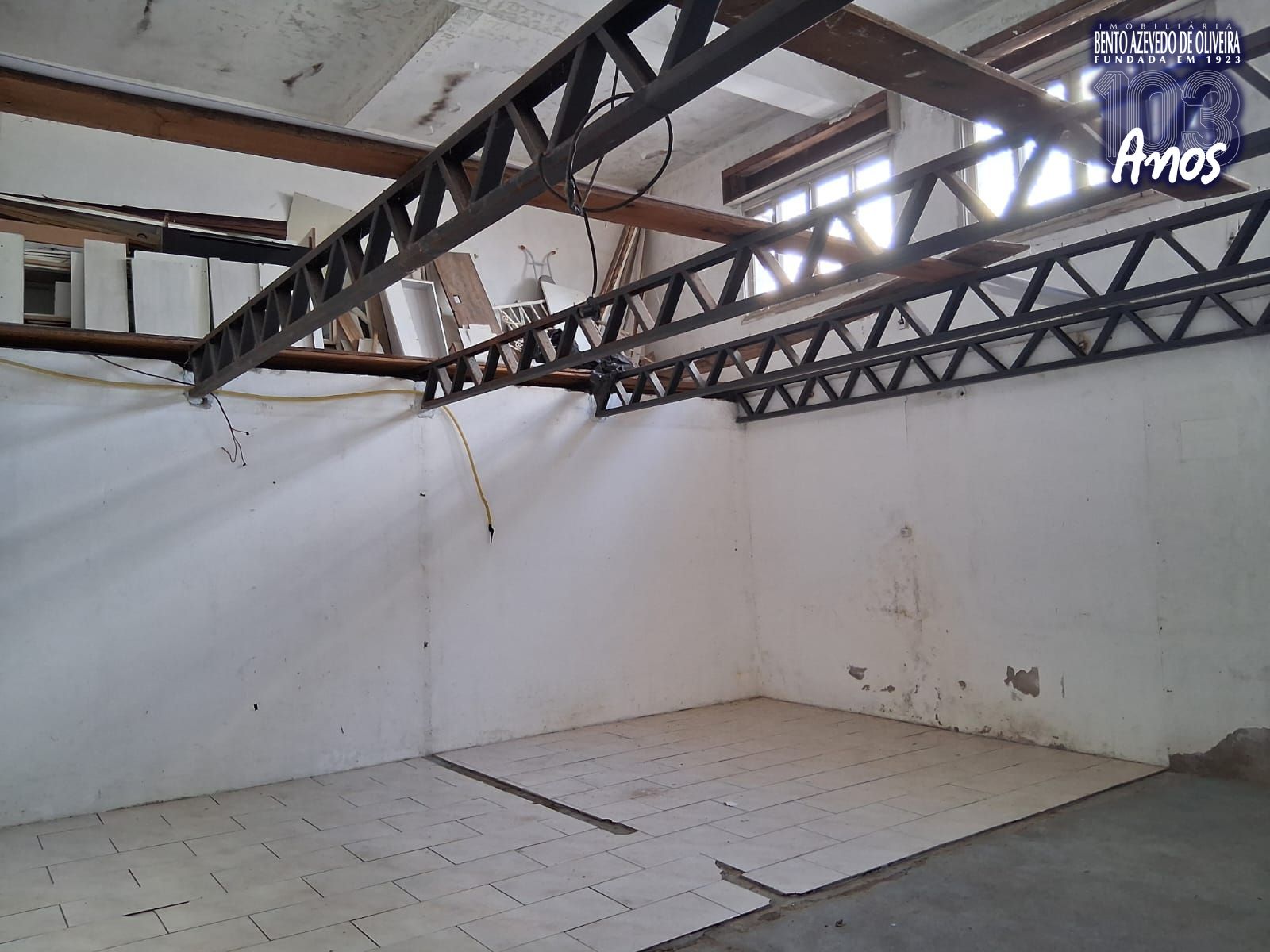 Depósito-Galpão, 289 m² - Foto 2
