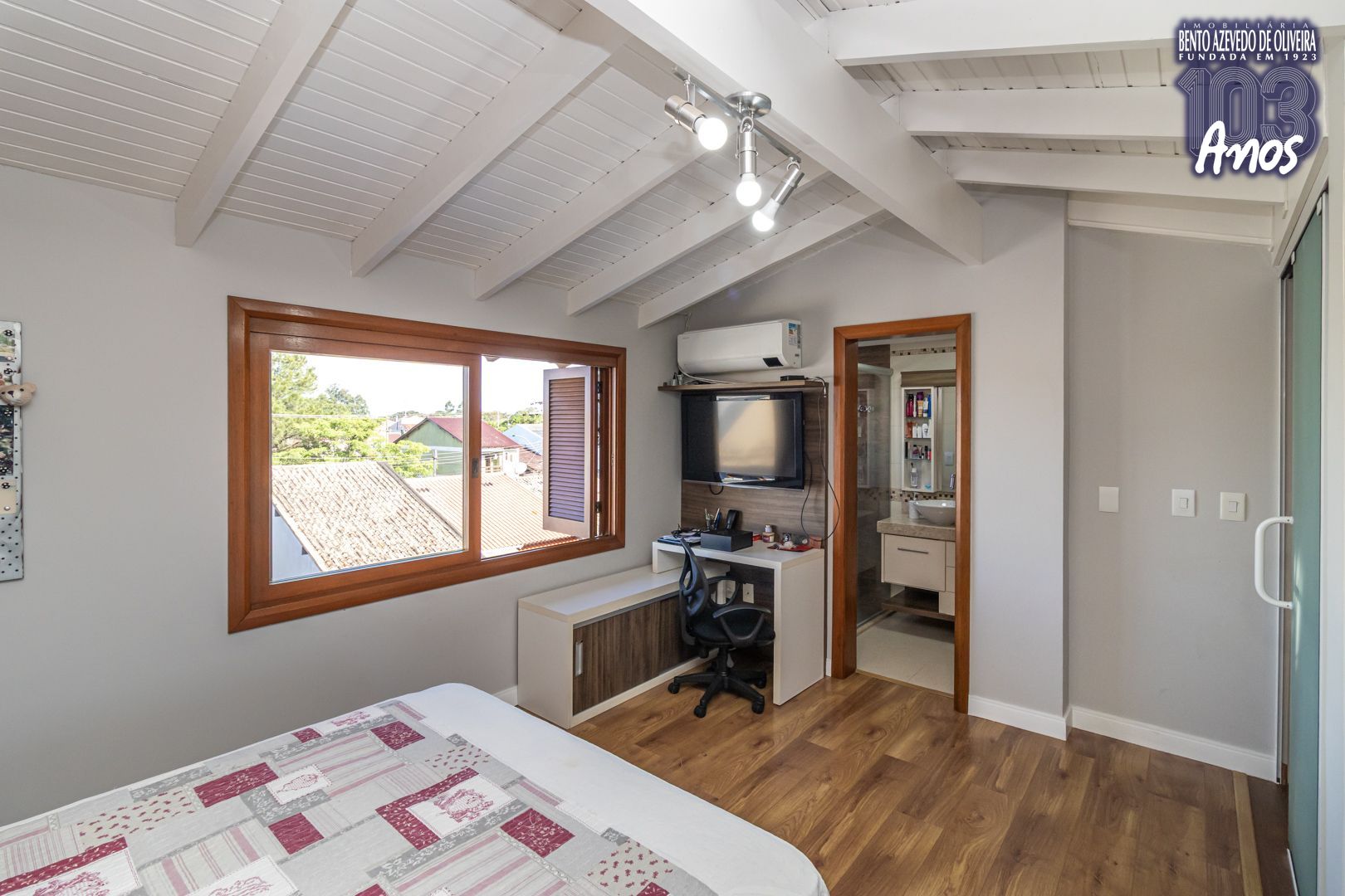 Casa, 3 quartos, 141 m² - Foto 2