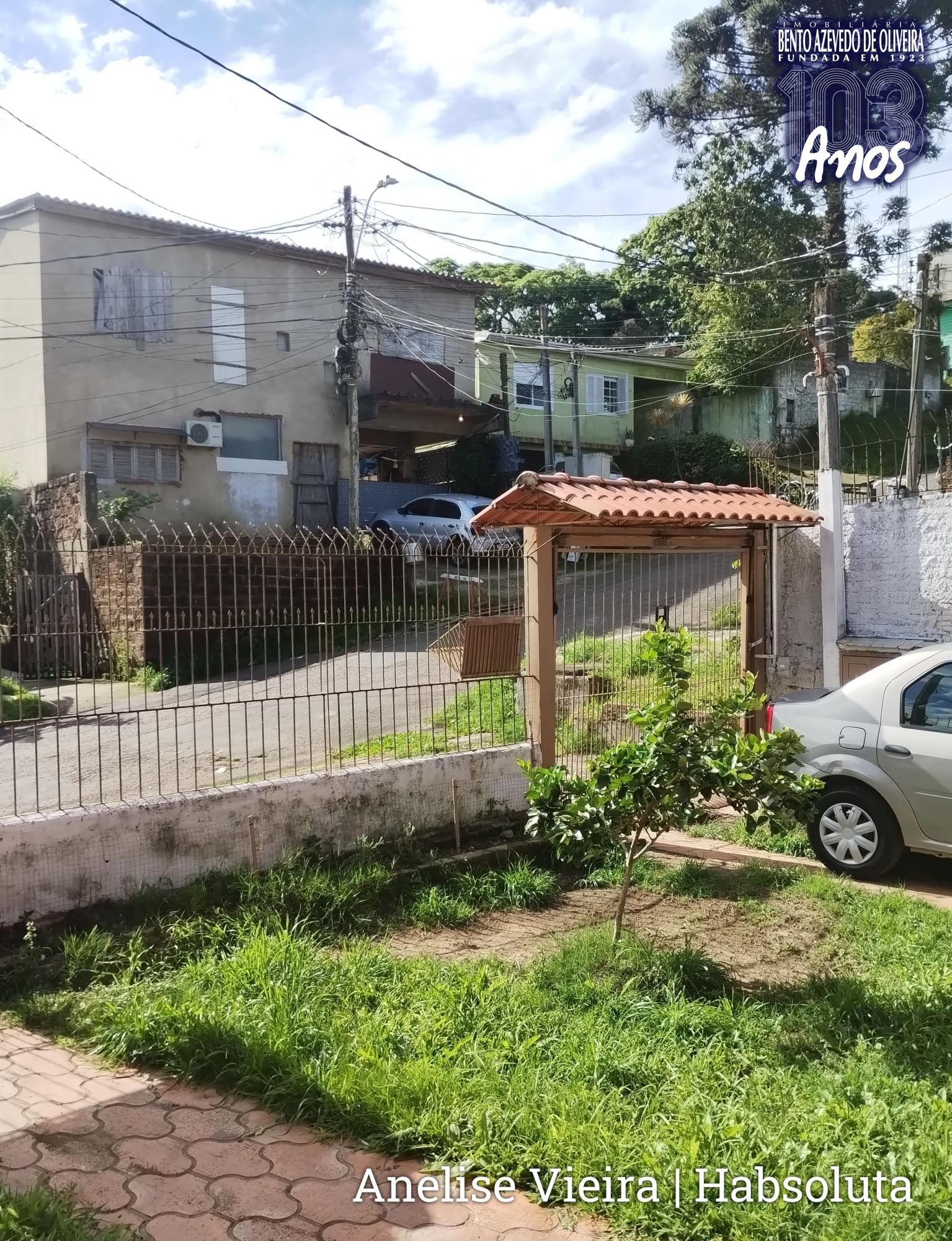 Entrada da residência localizada na Rua João Conte, uma rua sem saída calma e segura.