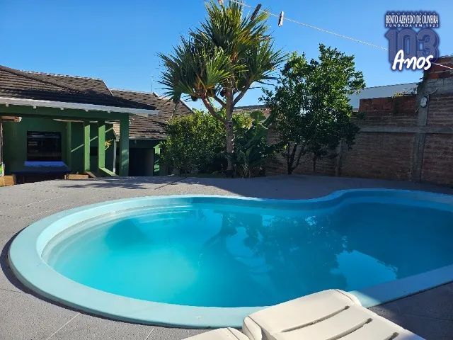 Casa, 3 quartos, 250 m² - Foto 1