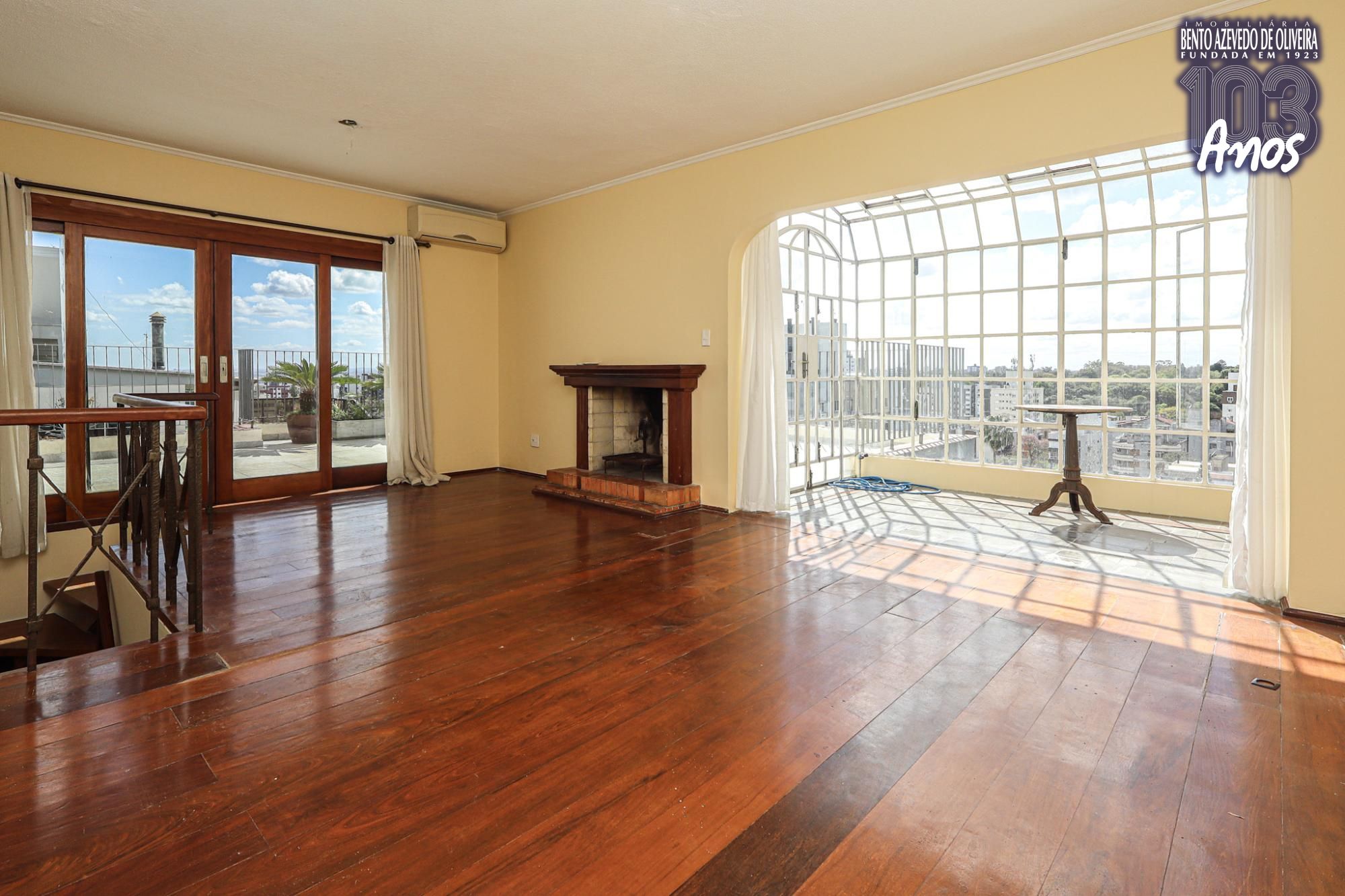 Cobertura, 3 quartos, 243 m² - Foto 1