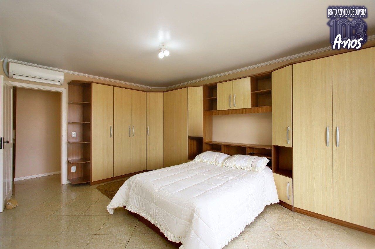 Casa, 3 quartos, 263 m² - Foto 25