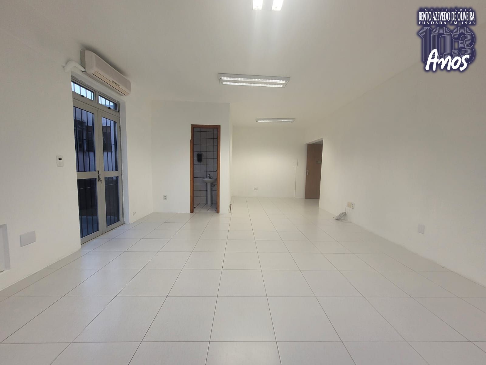Sala-Conjunto, 95 m² - Foto 1