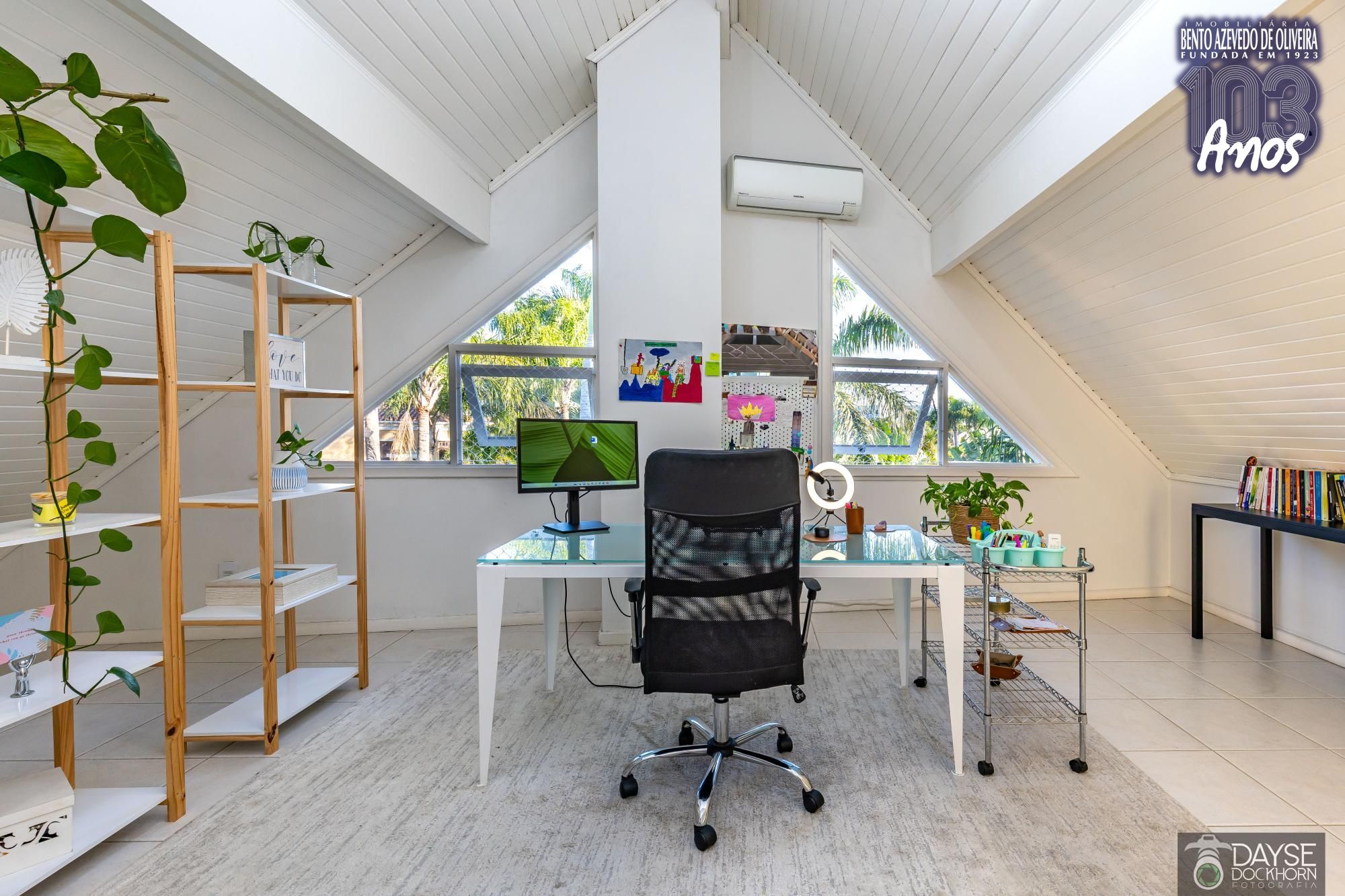 Espaço para home office em casa no Ecoville