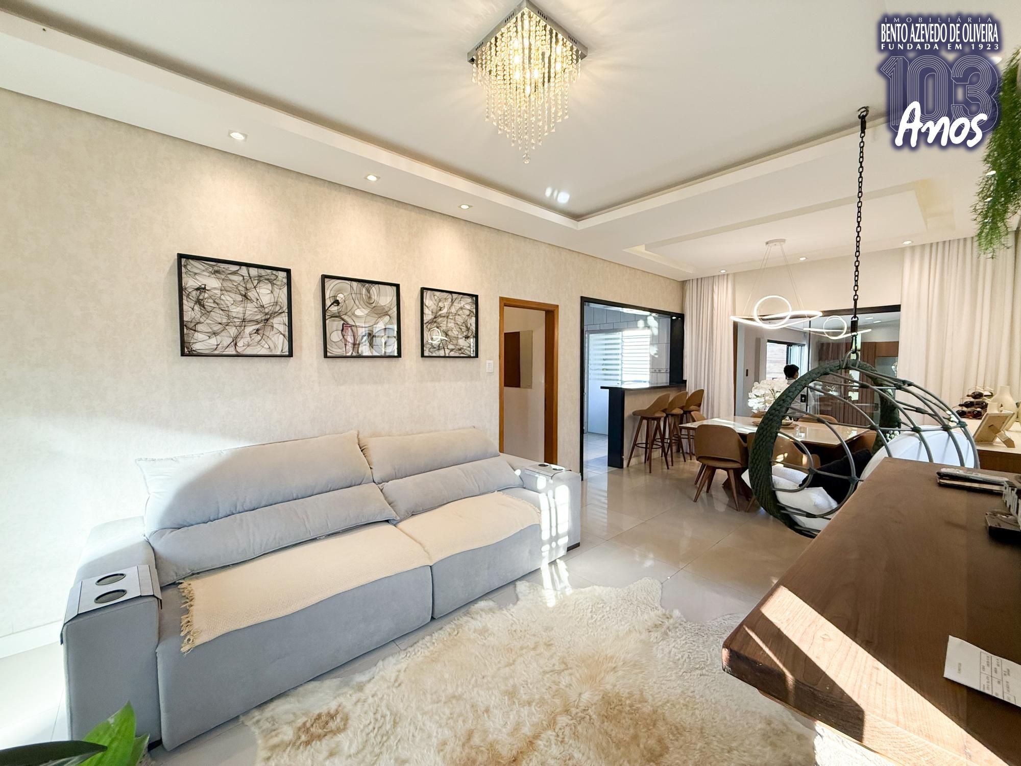 Sala de jantar integrada ao living