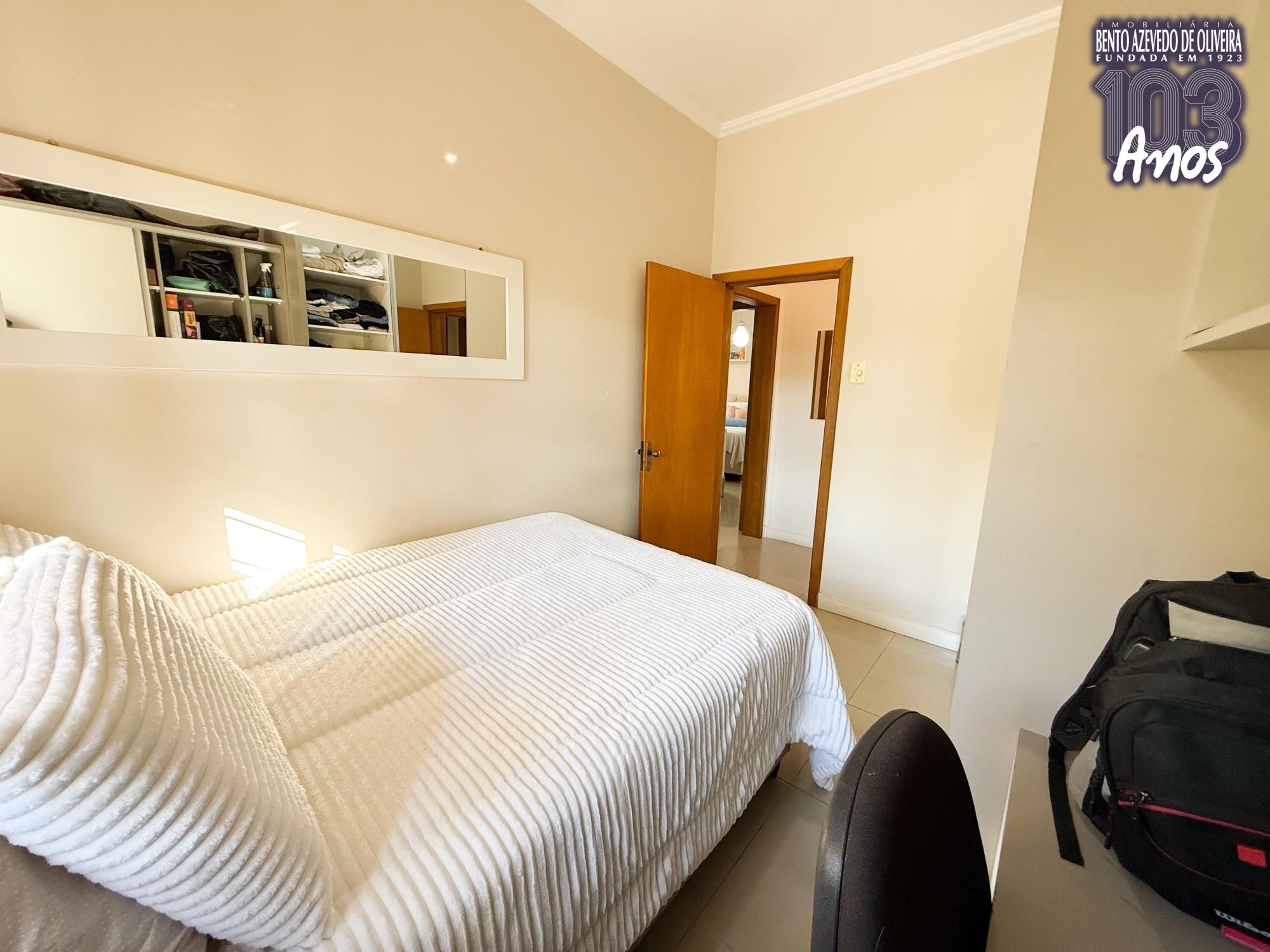 Quarto com móveis planejados