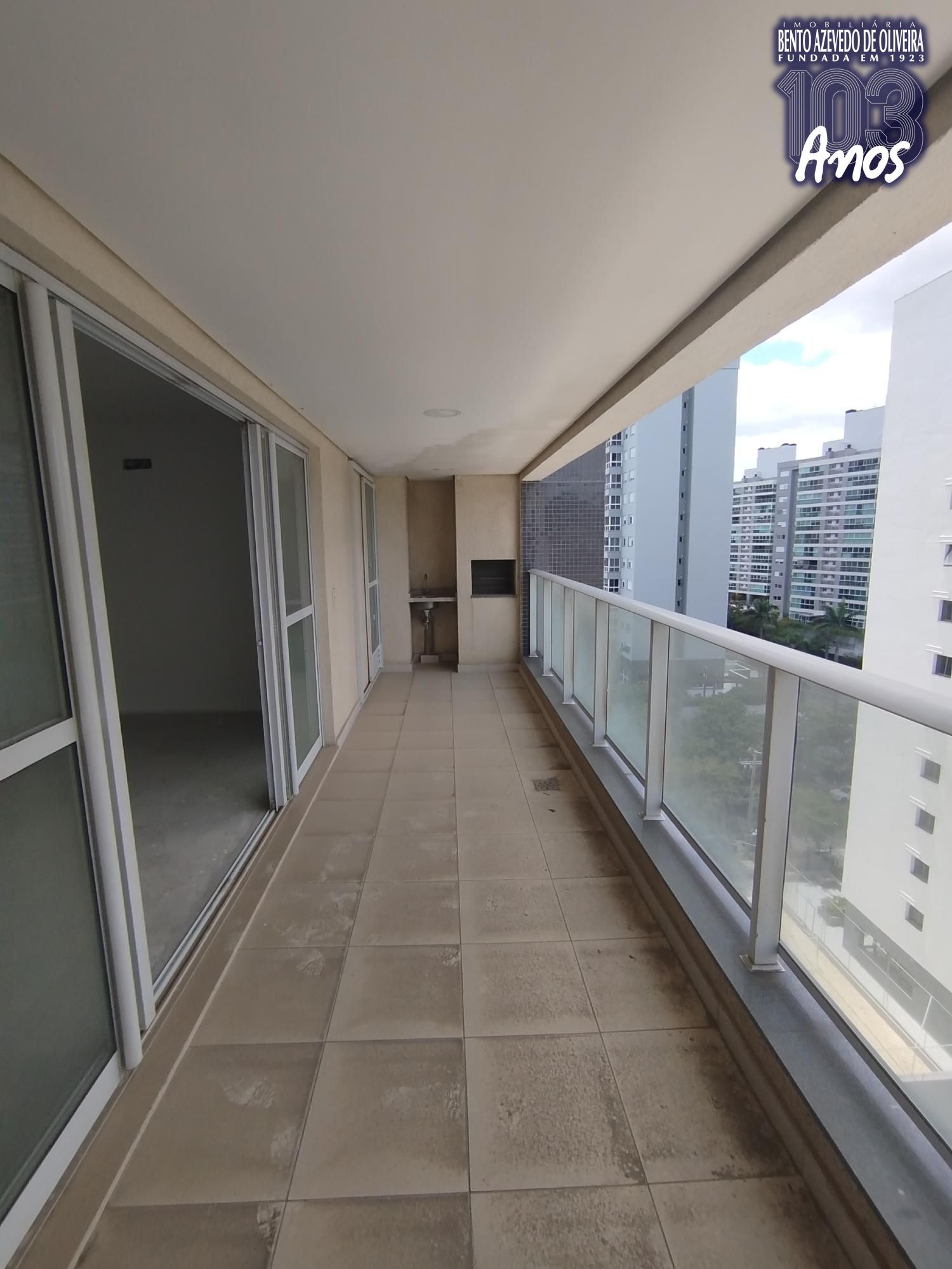 Apartamento, 3 quartos, 127 m² - Foto 2