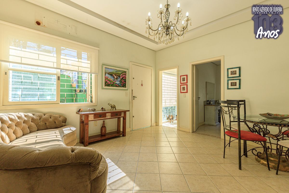 Casa, 4 quartos, 199 m² - Foto 1