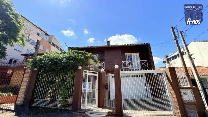 Casa, 4 quartos, 278 m² - Foto 2