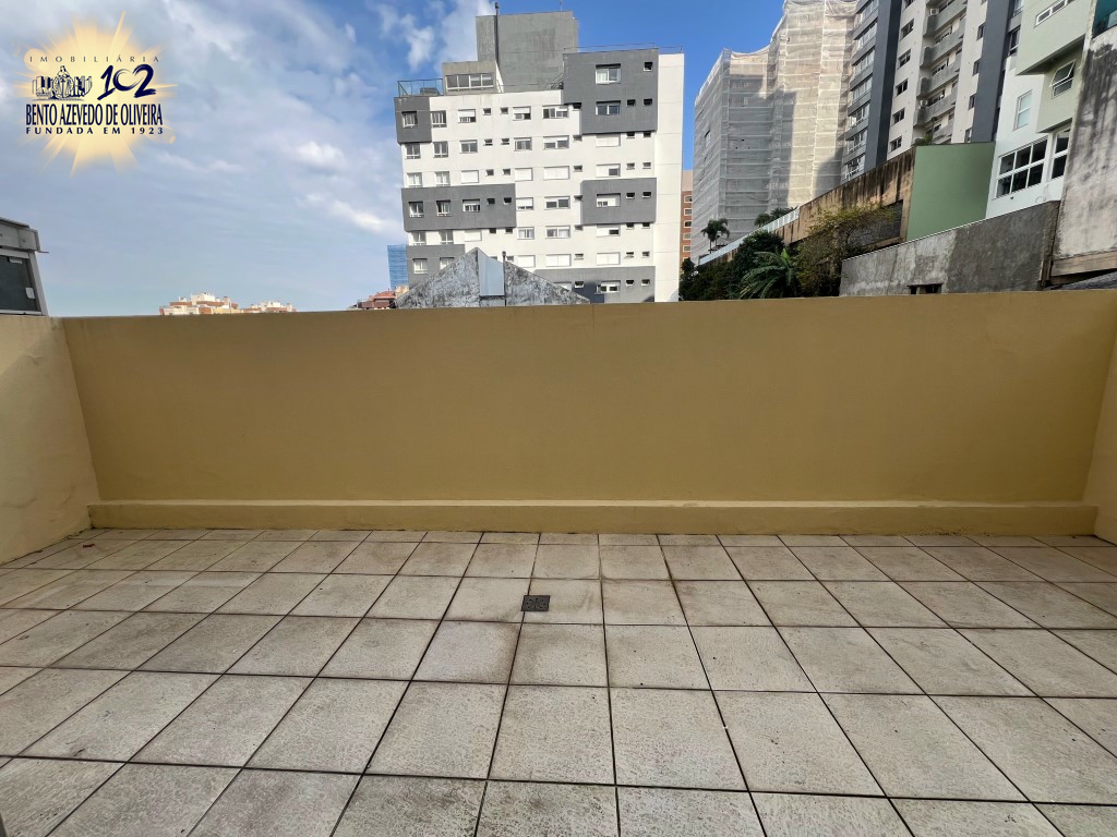 2308439.jpeg