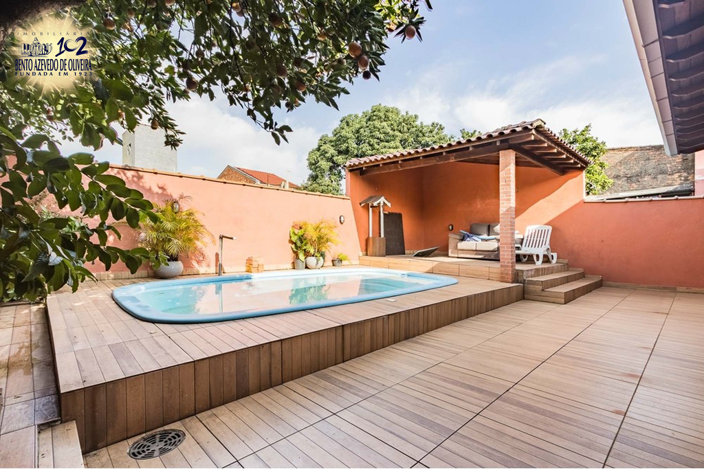 Casa, 3 quartos, 180 m² - Foto 1