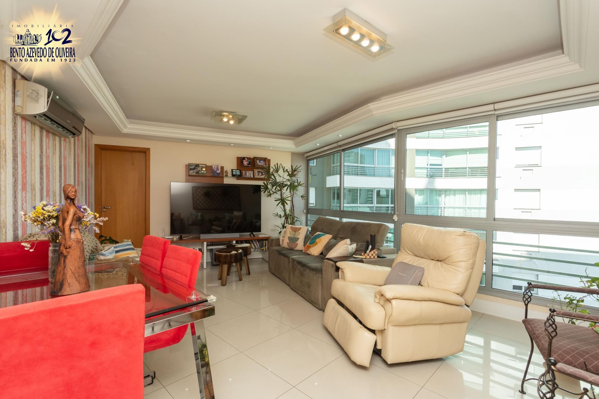 Apartamento, 3 quartos, 129 m² - Foto 1