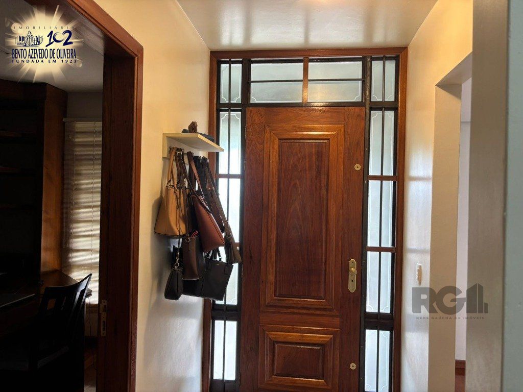 Casa, 4 quartos, 225 m² - Foto 4