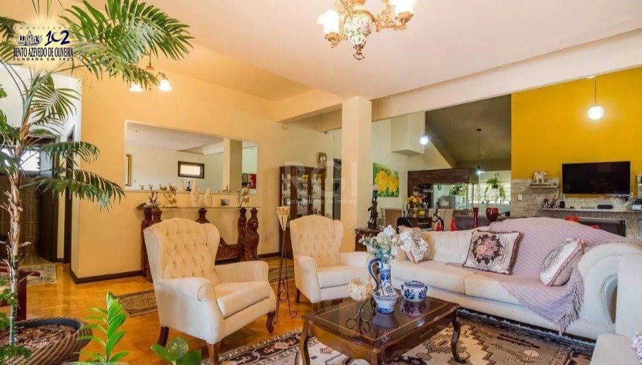 Casa, 4 quartos, 294 m² - Foto 1