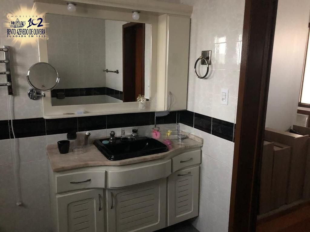 Casa, 3 quartos, 308 m² - Foto 20