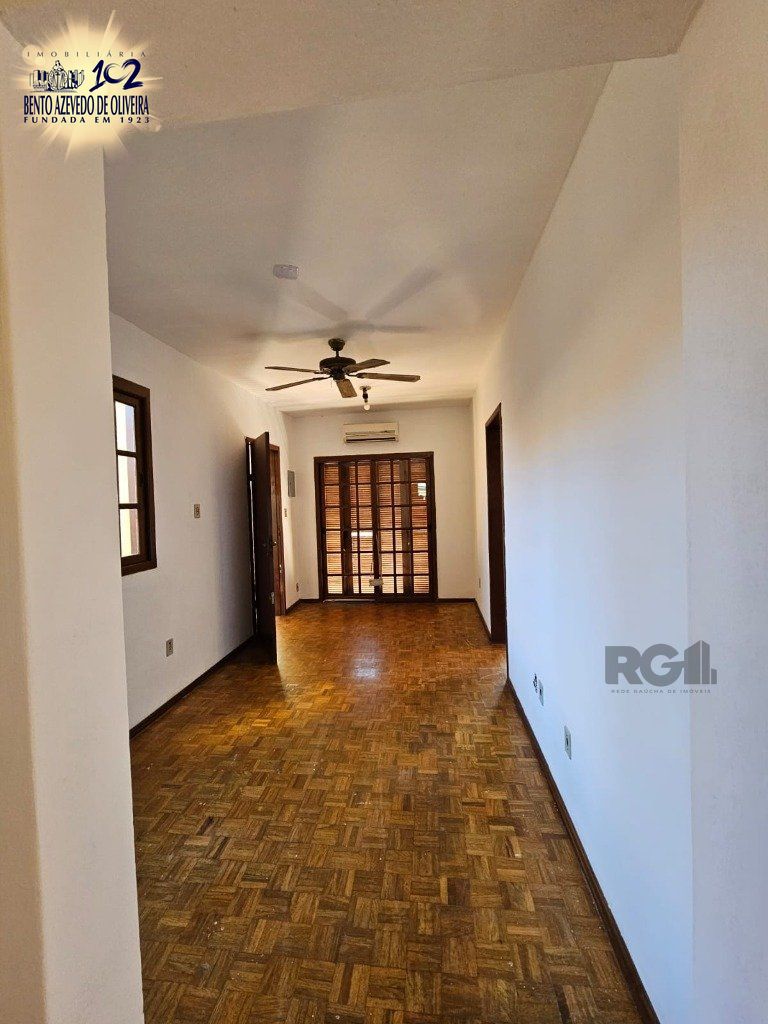 Casa, 5 quartos, 248 m² - Foto 3
