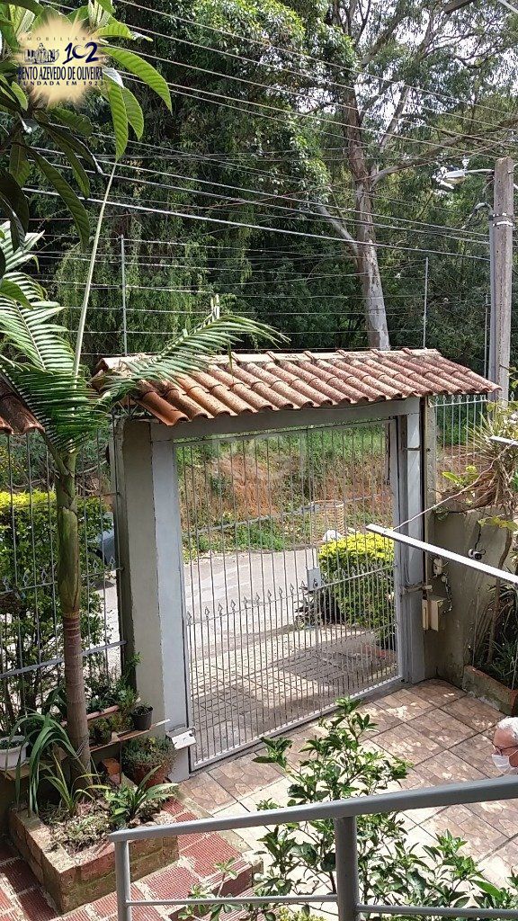 Casa, 3 quartos, 228 m² - Foto 2