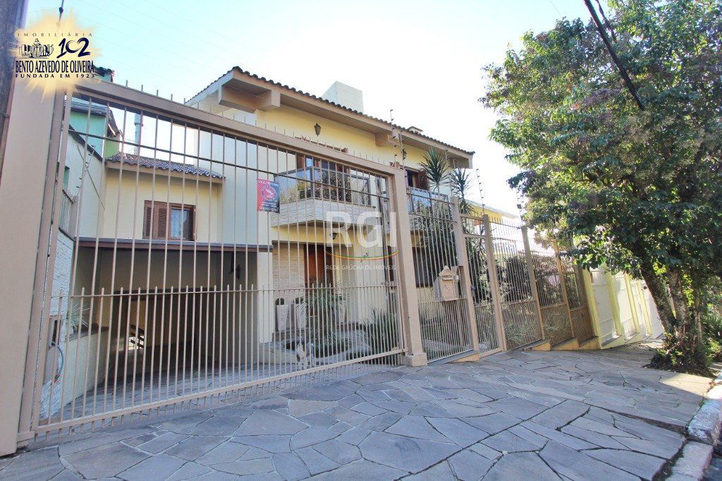 Casa, 3 quartos, 250 m² - Foto 1