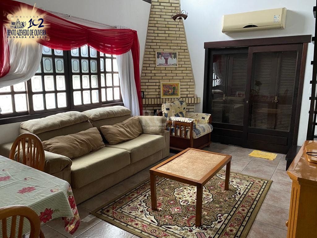 Casa, 6 quartos, 330 m² - Foto 1