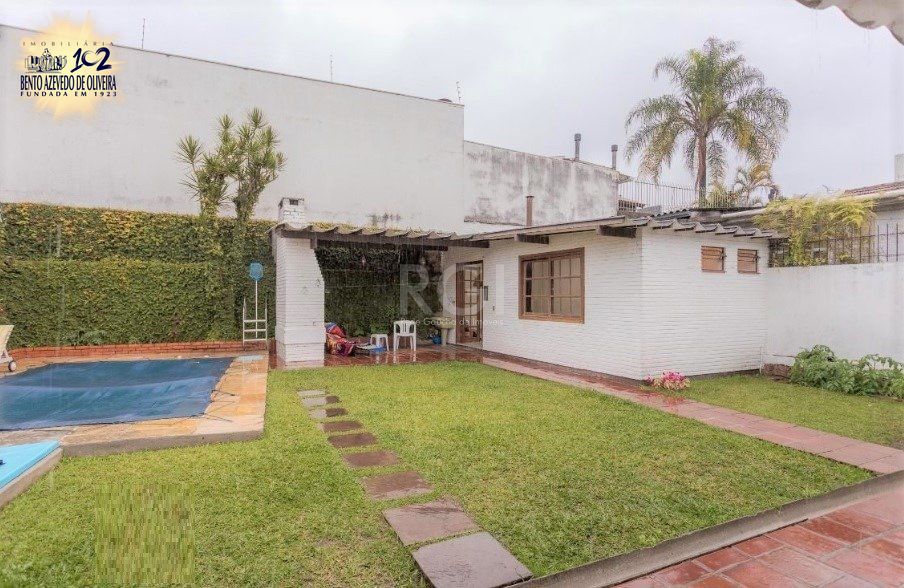 Casa, 4 quartos, 327 m² - Foto 2