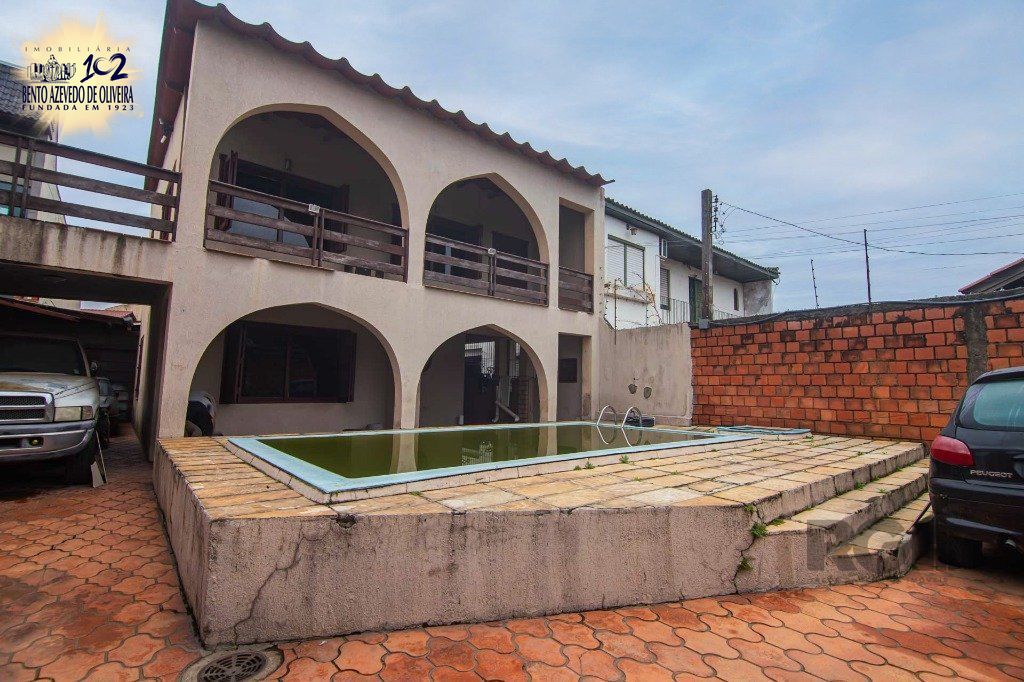 Casa, 3 quartos, 220 m² - Foto 1