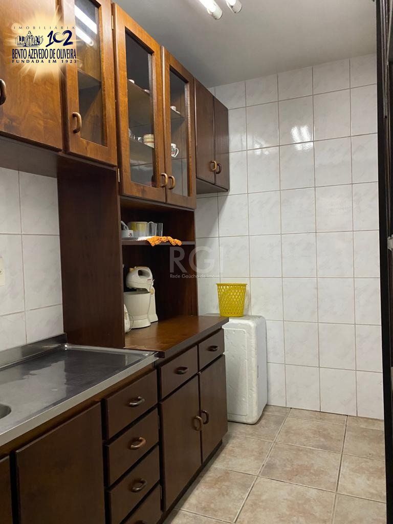 Casa, 6 quartos, 330 m² - Foto 4