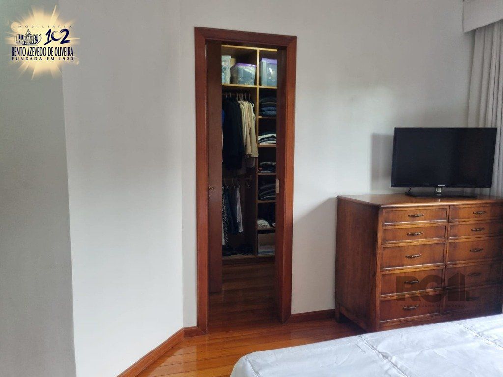 Casa, 4 quartos, 225 m² - Foto 12