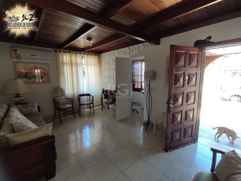 Casa, 3 quartos, 142 m² - Foto 3