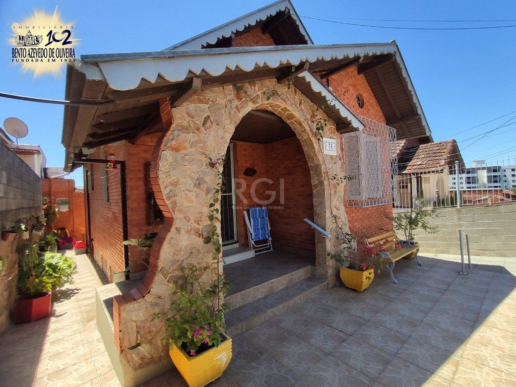 Casa, 3 quartos, 142 m² - Foto 2