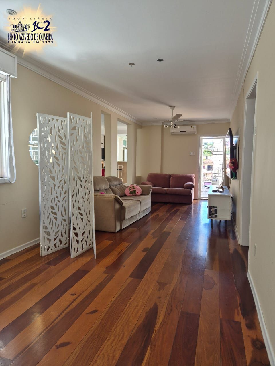 Casa, 3 quartos, 218 m² - Foto 4