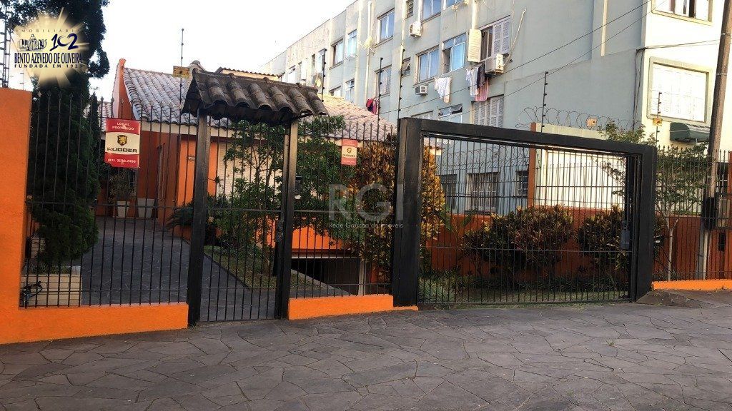 Casa, 3 quartos, 240 m² - Foto 1