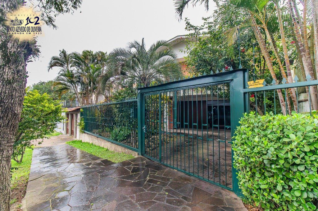 Casa, 3 quartos, 258 m² - Foto 1