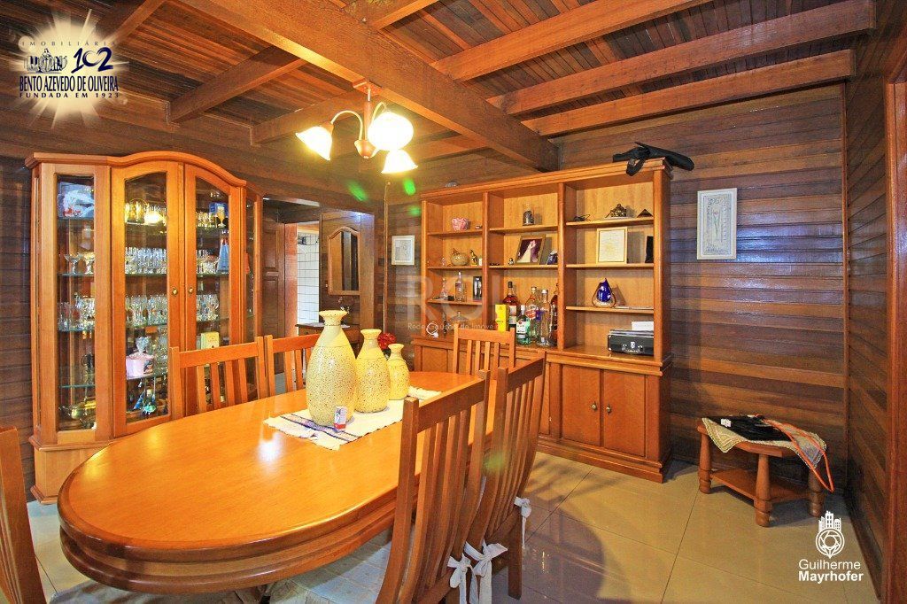 Casa, 3 quartos, 235 m² - Foto 3