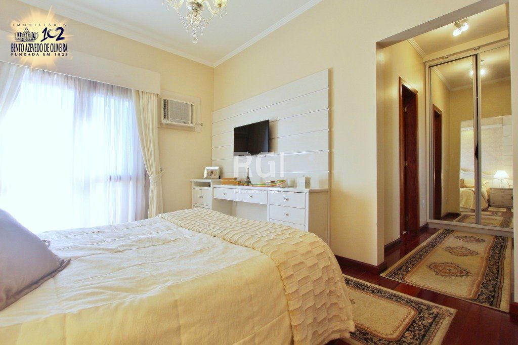 Casa, 3 quartos, 250 m² - Foto 15