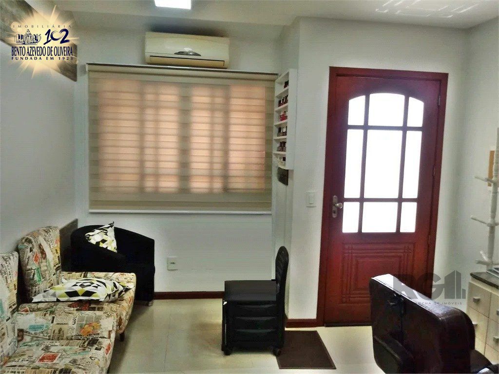 Casa, 3 quartos, 237 m² - Foto 2