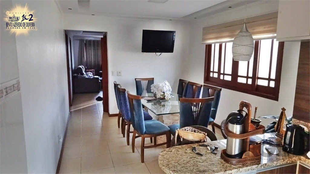 Casa, 3 quartos, 237 m² - Foto 5