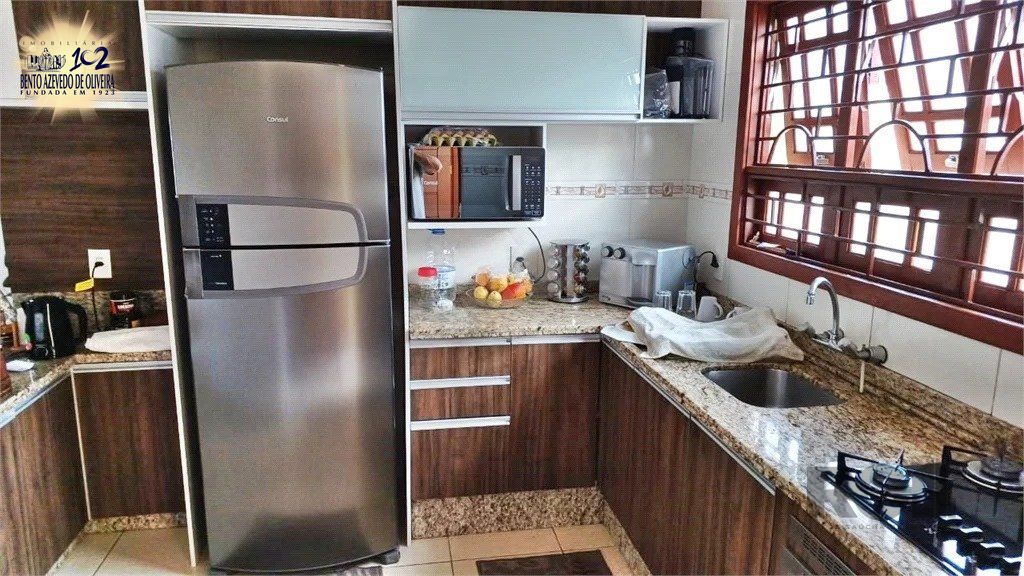 Casa, 3 quartos, 237 m² - Foto 4