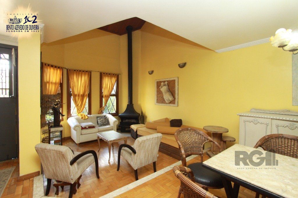 Casa, 3 quartos, 200 m² - Foto 1