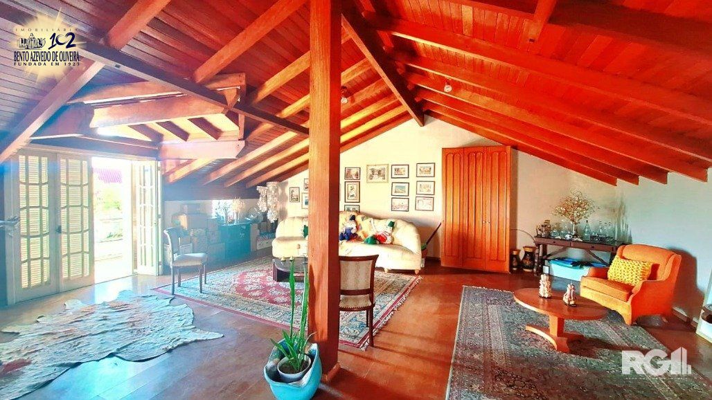 Casa, 3 quartos, 250 m² - Foto 1