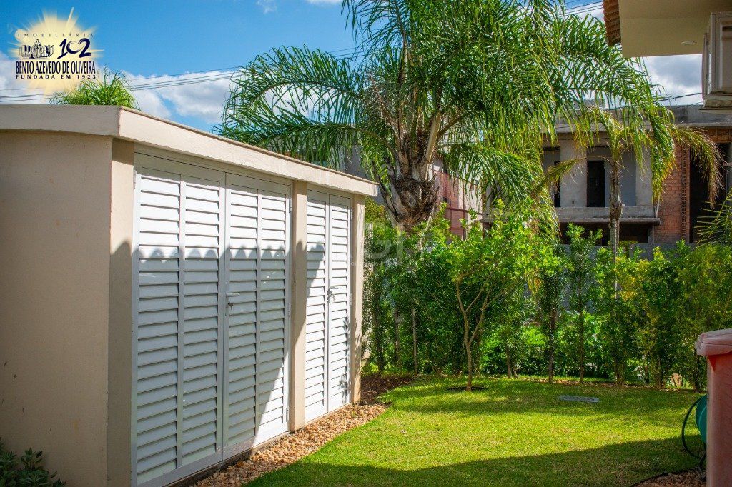 Casa, 4 quartos, 243 m² - Foto 32