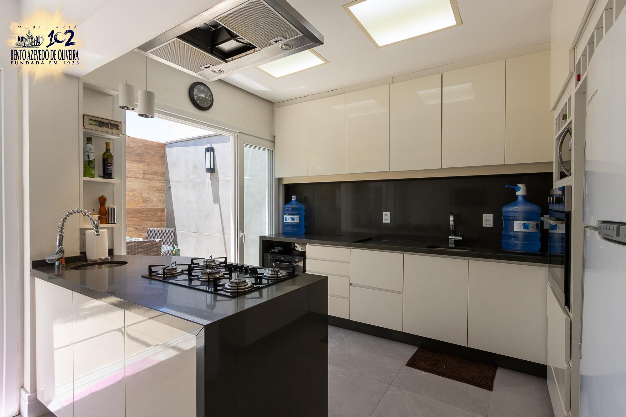 Casa, 3 quartos, 302 m² - Foto 16