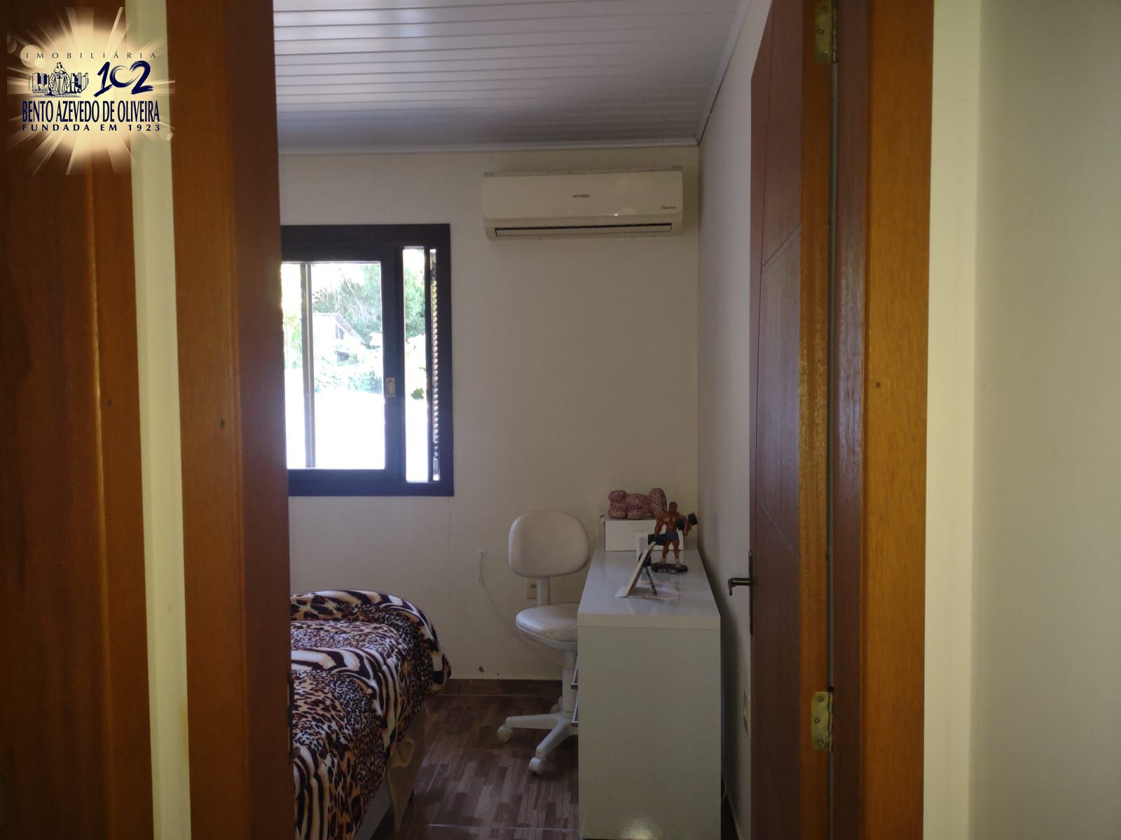 Casa, 4 quartos, 290 m² - Foto 9