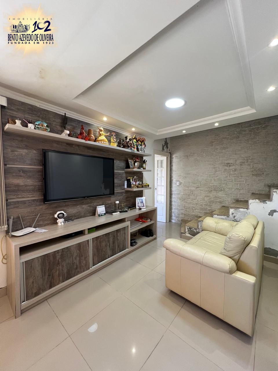 Casa, 4 quartos, 250 m² - Foto 13