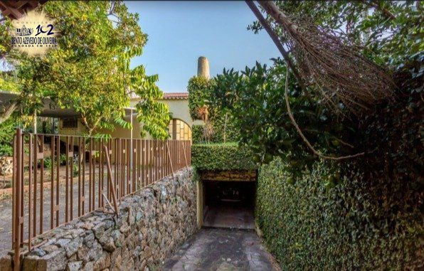 Casa, 4 quartos, 219 m² - Foto 2