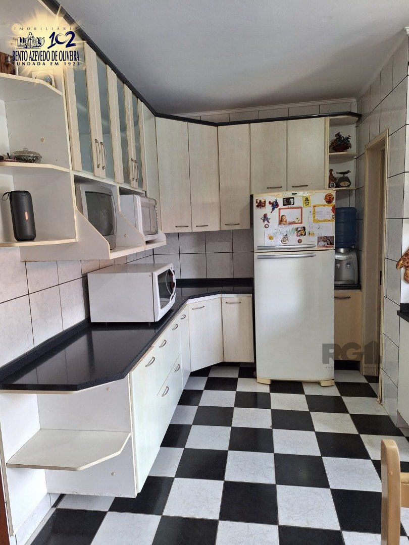 Casa, 3 quartos, 219 m² - Foto 13