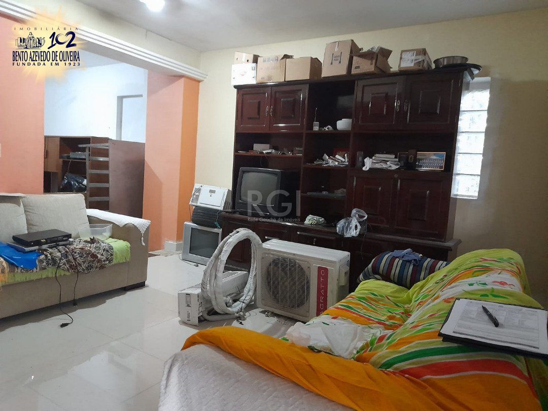 Casa, 3 quartos, 224 m² - Foto 2