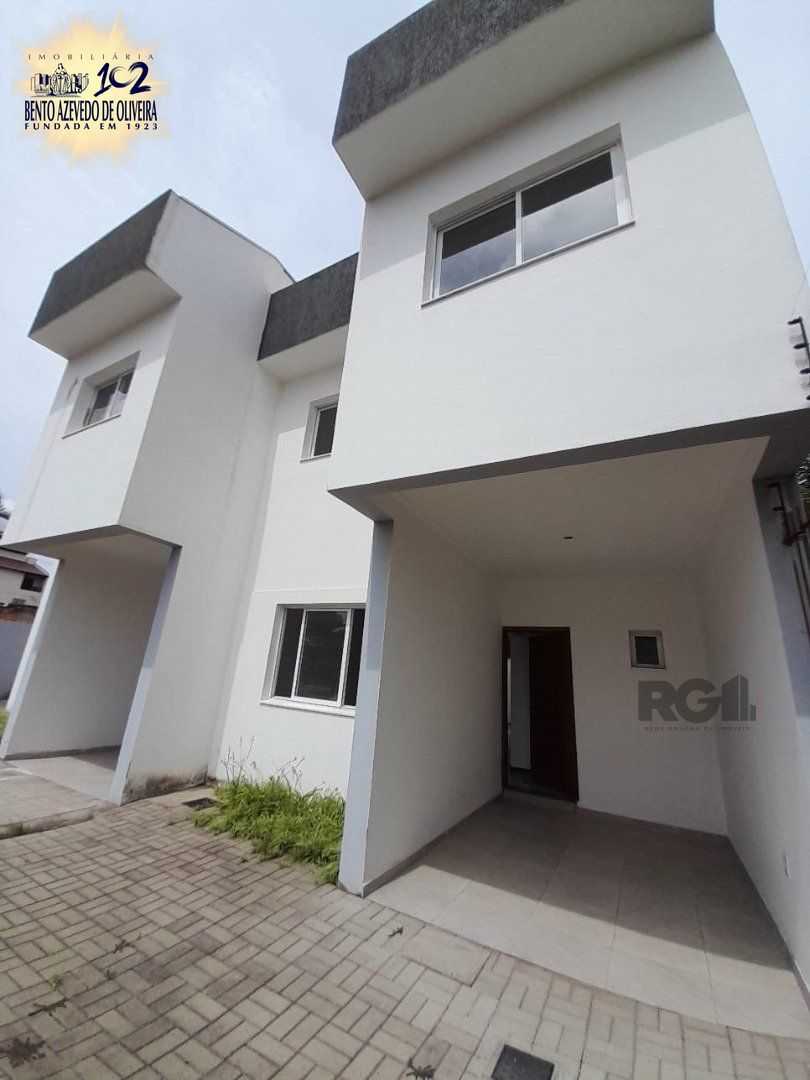 Casa, 3 quartos, 229 m² - Foto 1