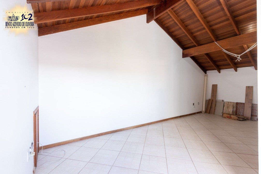 Casa, 3 quartos, 205 m² - Foto 38