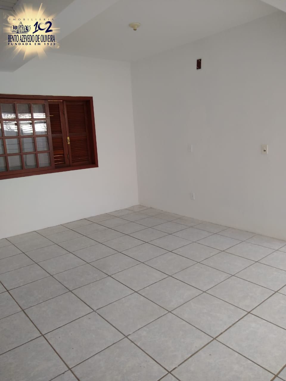 Casa, 2 quartos, 329 m² - Foto 2