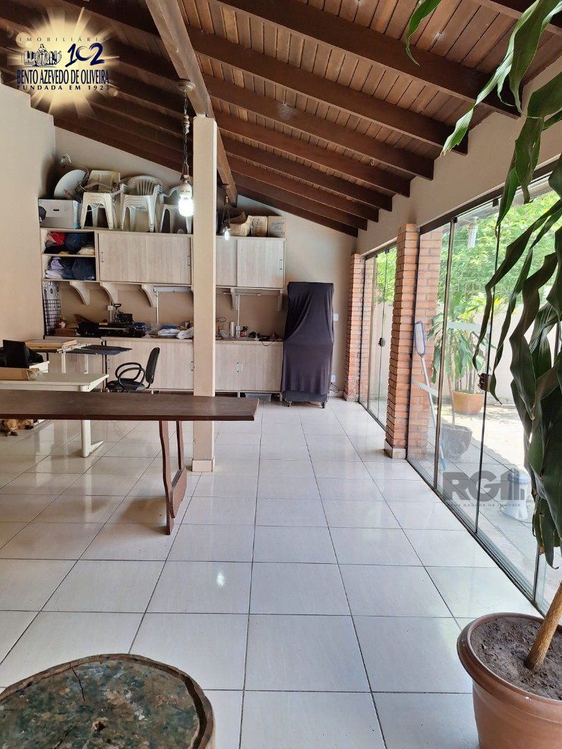 Casa, 3 quartos, 219 m² - Foto 37